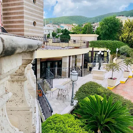 Ali - Palace Сан-Джованни-Ротондо