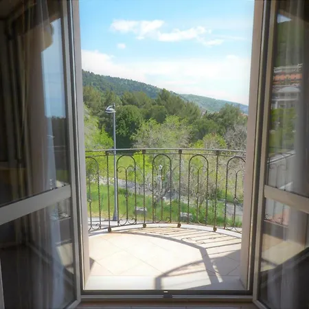 Ali - Palace Отель 4*