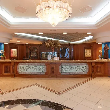 Ali - Palace Сан-Джованни-Ротондо