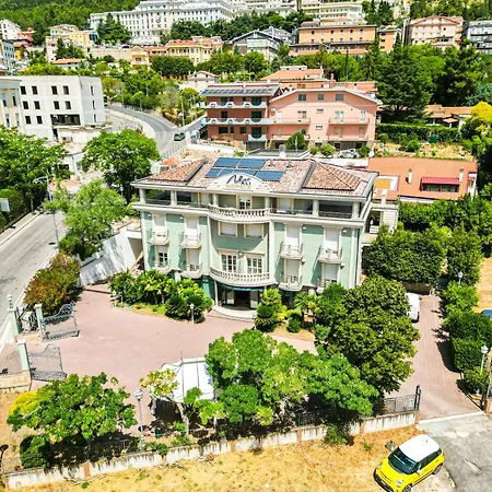 Ali - Palace Отель 4*