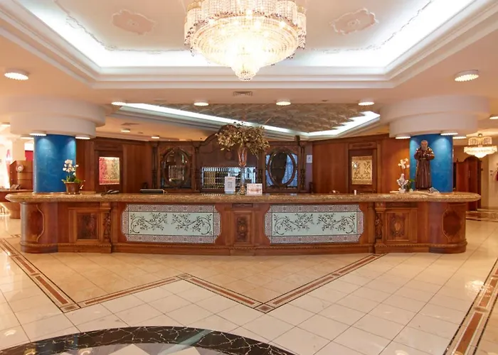 Palace - Alihotels サン・ジョバンニ・ロトンド