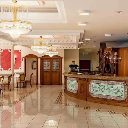 Hotel Palace - Alihotels