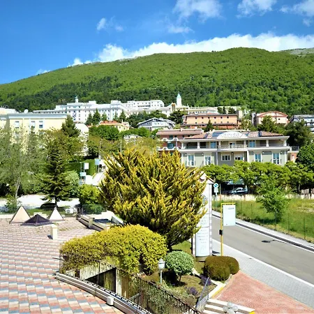 Ali - Palace Hotel 4*